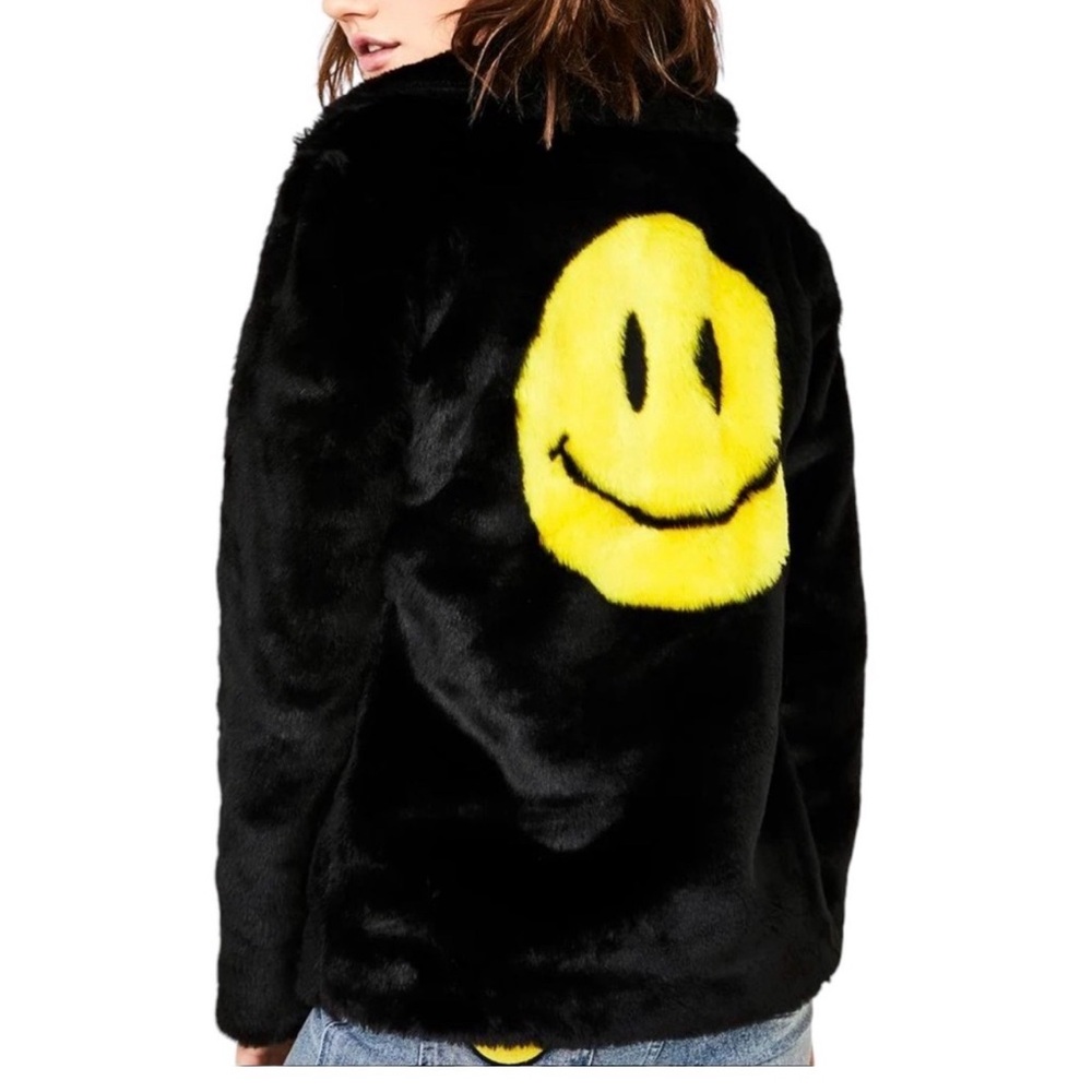 DELIA*S x DOLLS KILL Faux Fur Smiley Face Coat - Picture 2 of 10
